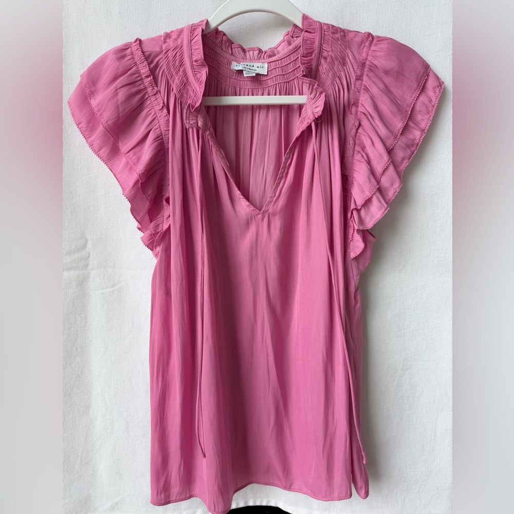 Current Air Pink Smocked Ruffle Top Size Small